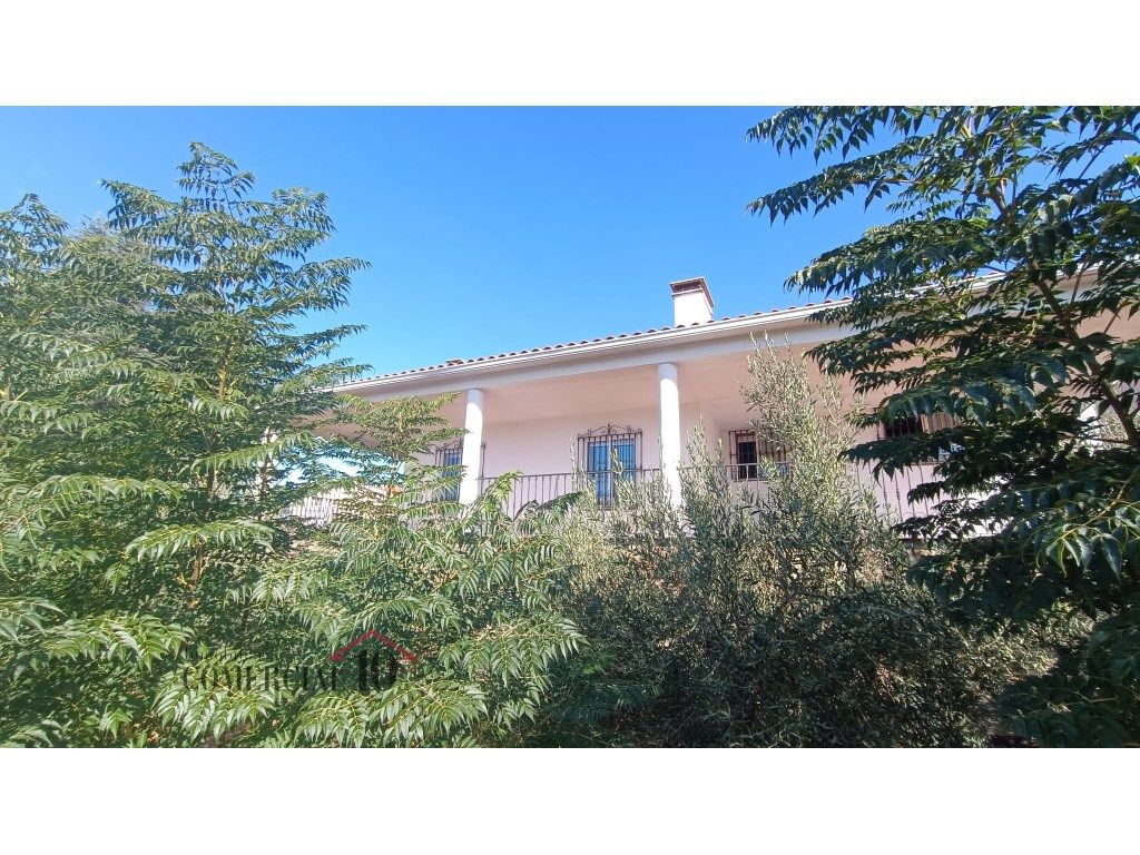 Exterior view of House or chalet for sale in Garciaz