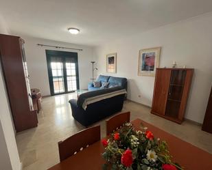 Sala d'estar de Pis de lloguer en Algeciras amb Moblat, Forn i Rentadora