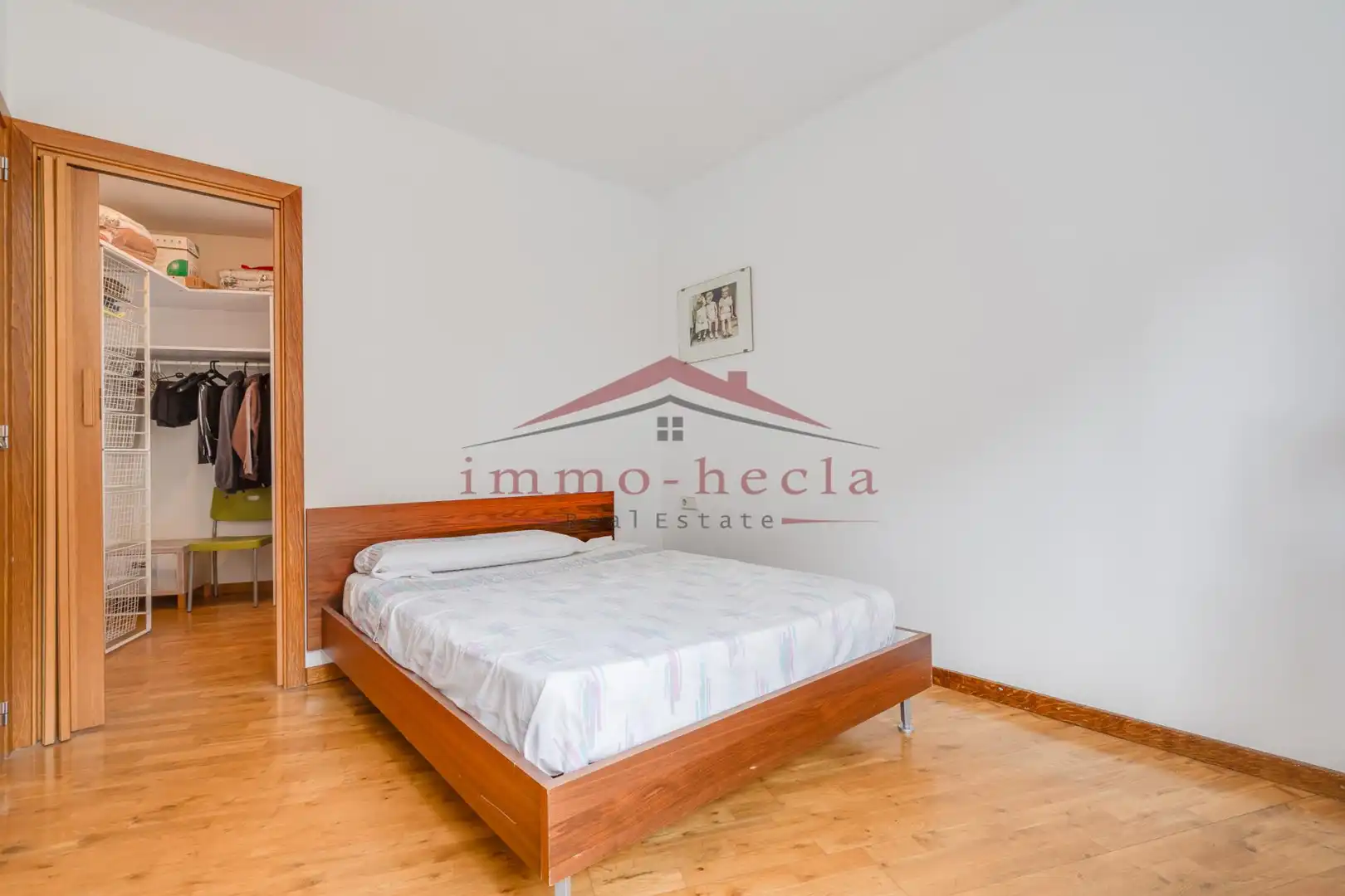 Schlafzimmer von Einfamilien-Reihenhaus zum Verkauf in Vilanova del Camí mit Heizung, Terrasse und Abstellraum