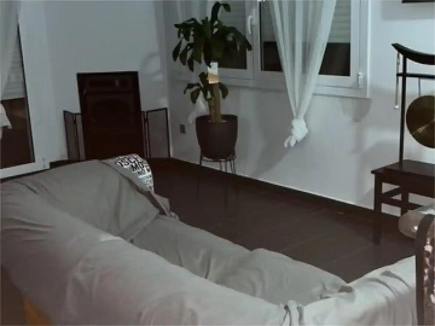 Wohnzimmer von Einfamilien-Reihenhaus zum Verkauf in Cunit mit Klimaanlage, Schwimmbad und Balkon