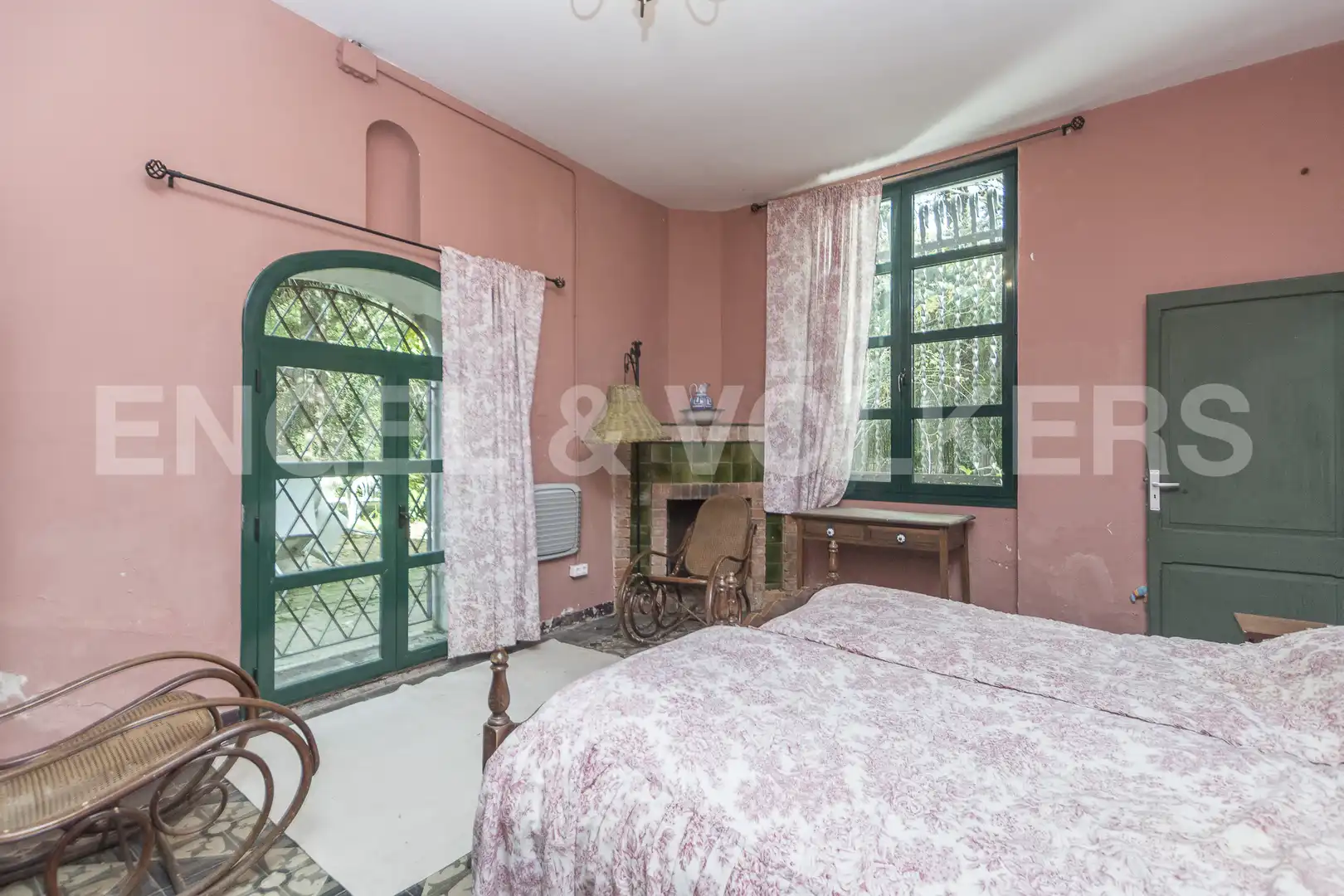 Habitación de Finca rústica en venta en Sant Cebrià de Vallalta con Calefacción, Jardín privado y Terraza