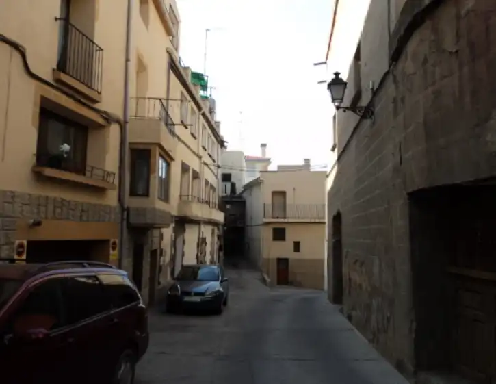 Exterior view of Storage room for sale in Funes