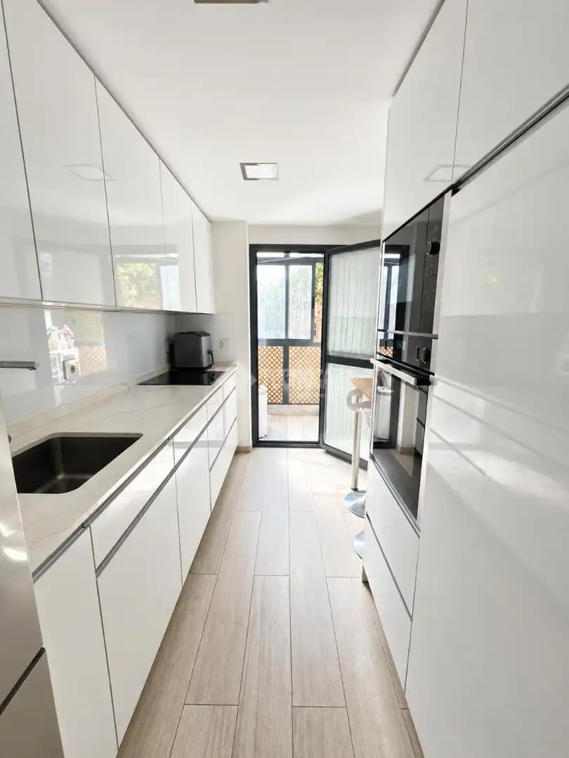 Küche von Wohnung zum Verkauf in Madrid mit Abstellraum