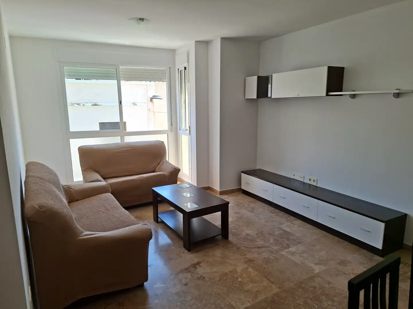 Sala d'estar de Pis de lloguer en Vila-real amb Moblat, Forn i Rentadora