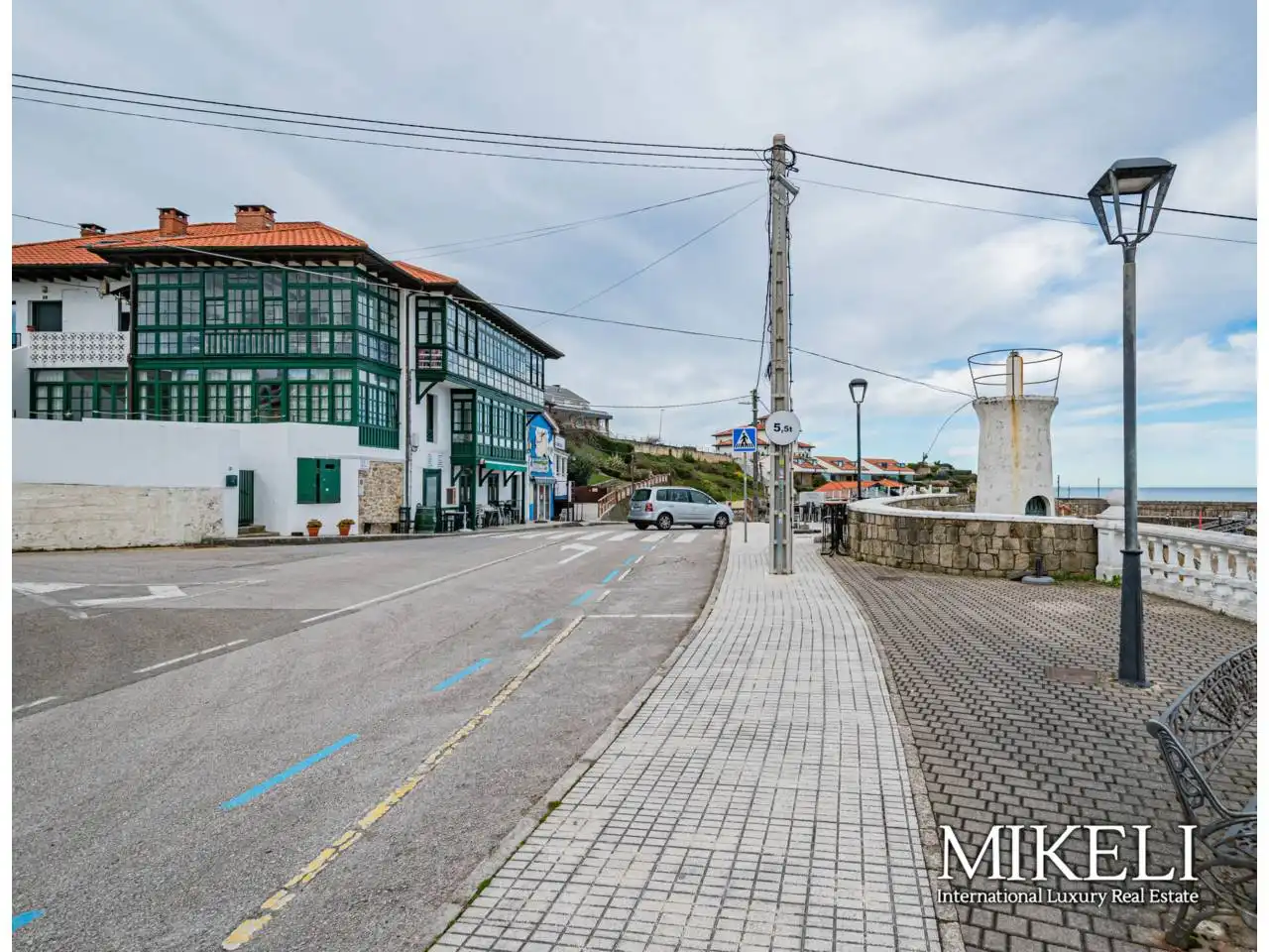 Commercial properties for sale in Paseo MUELLE, Comillas (Cantabria)