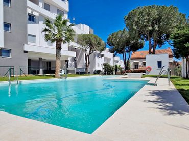 Piso con piscina en venta en CORNISA LA 2