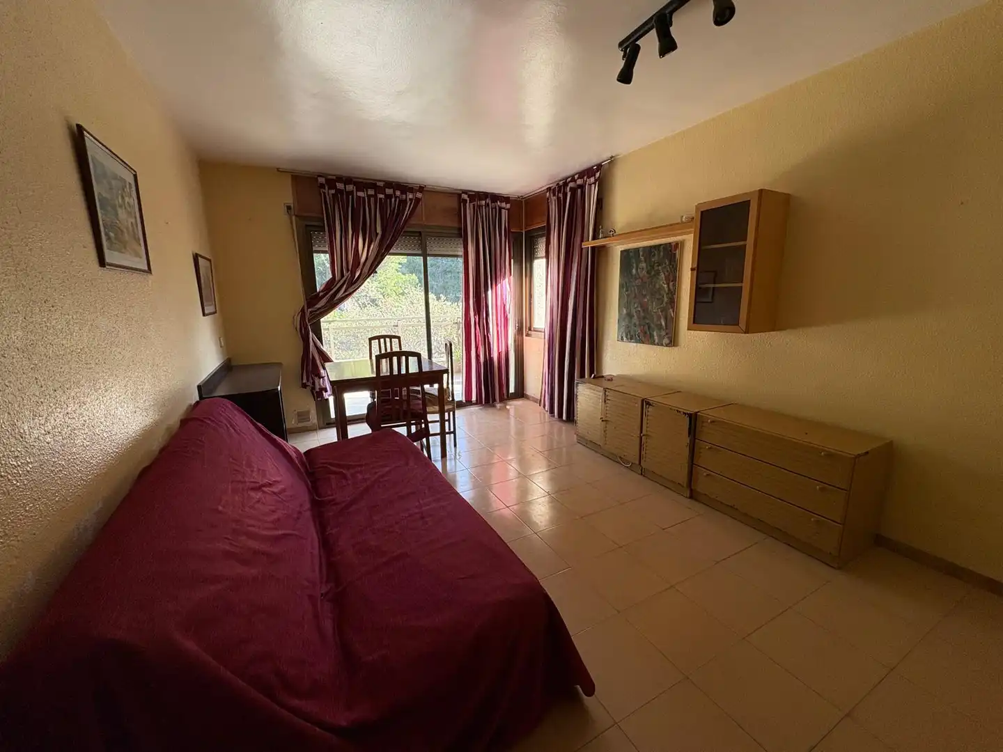 Schlafzimmer von Wohnung zum Verkauf in Salou mit Terrasse, Schwimmbad und Möbliert