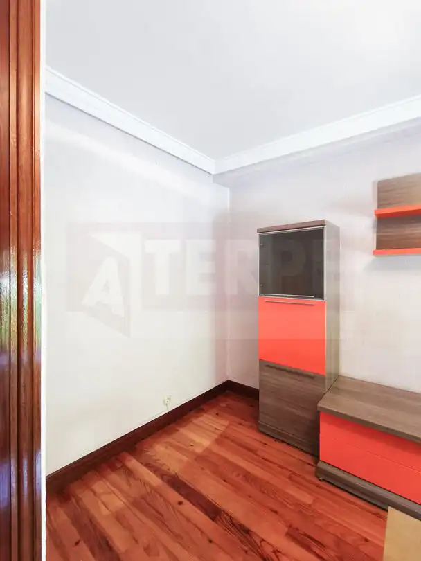 Bedroom of Flat for sale in Errenteria  with Furnished and Balcony