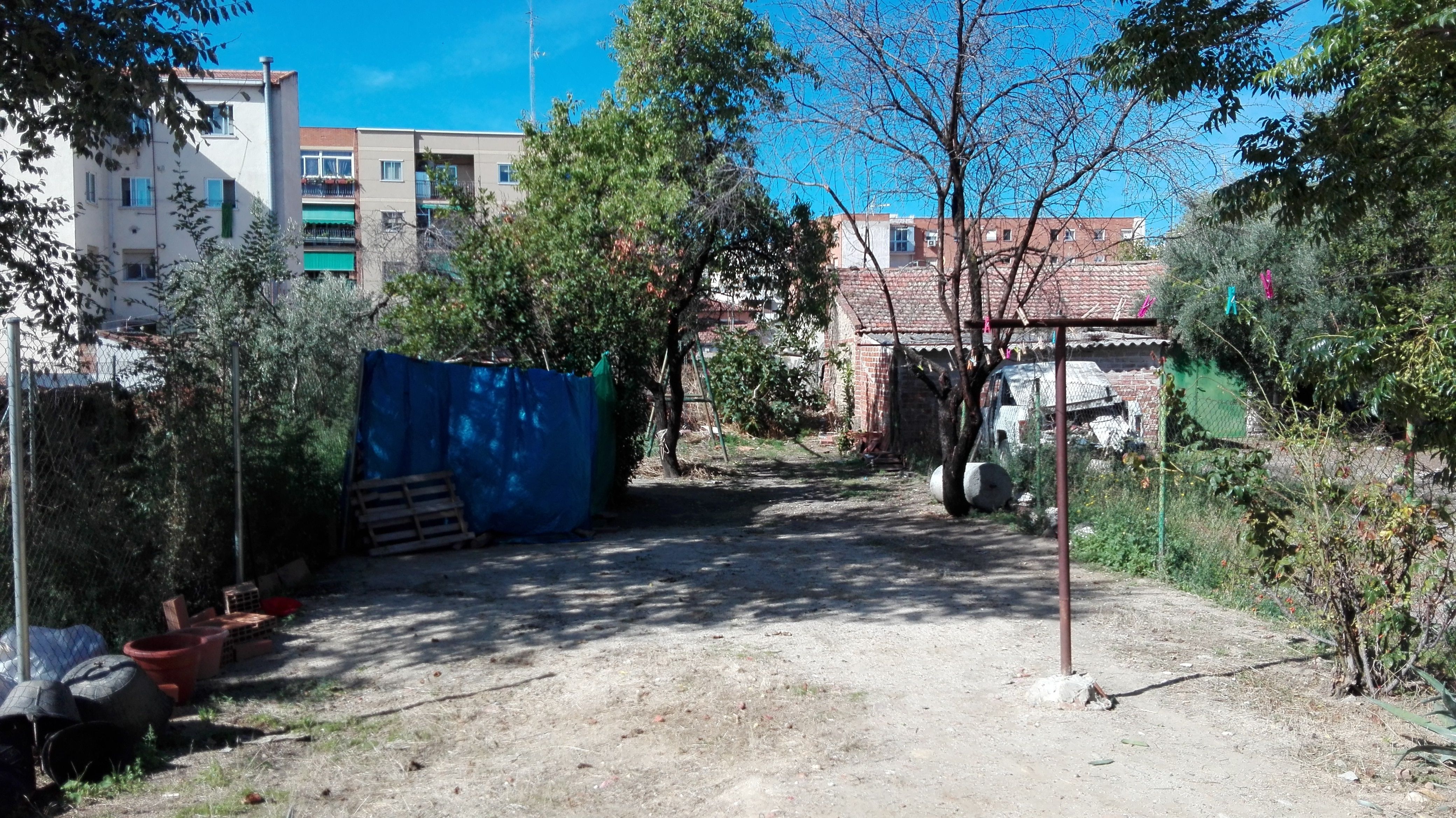 Aparcament de Casa o xalet en venda en Móstoles amb Jardí privat