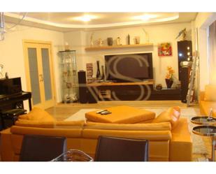 Living room of Flat for sale in  Barcelona Capital  with Air Conditioner, Heating and Terrace