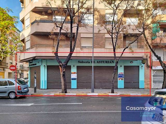 Local comercial en Venta en Calle Ciudad Jardín en Centro