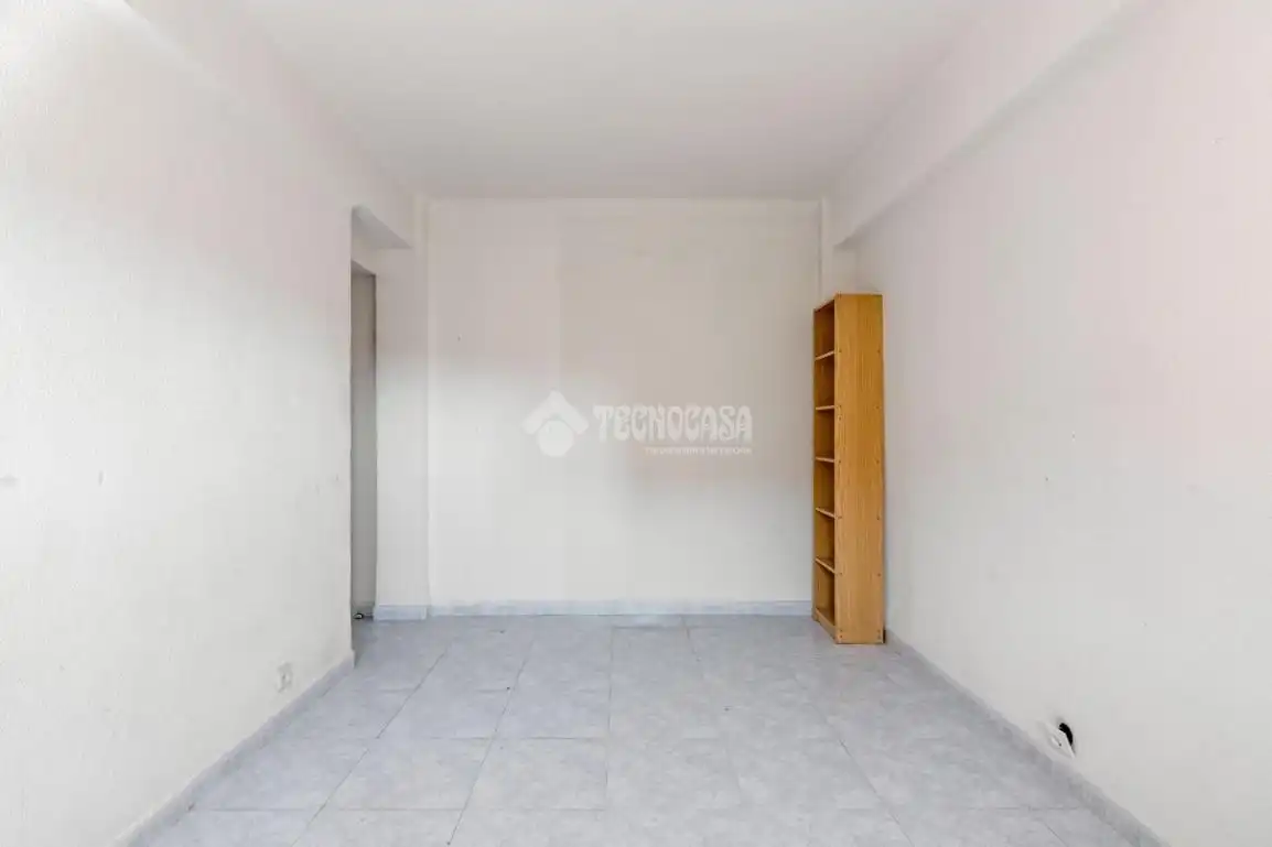 Habitación de Piso en venta en Madrid