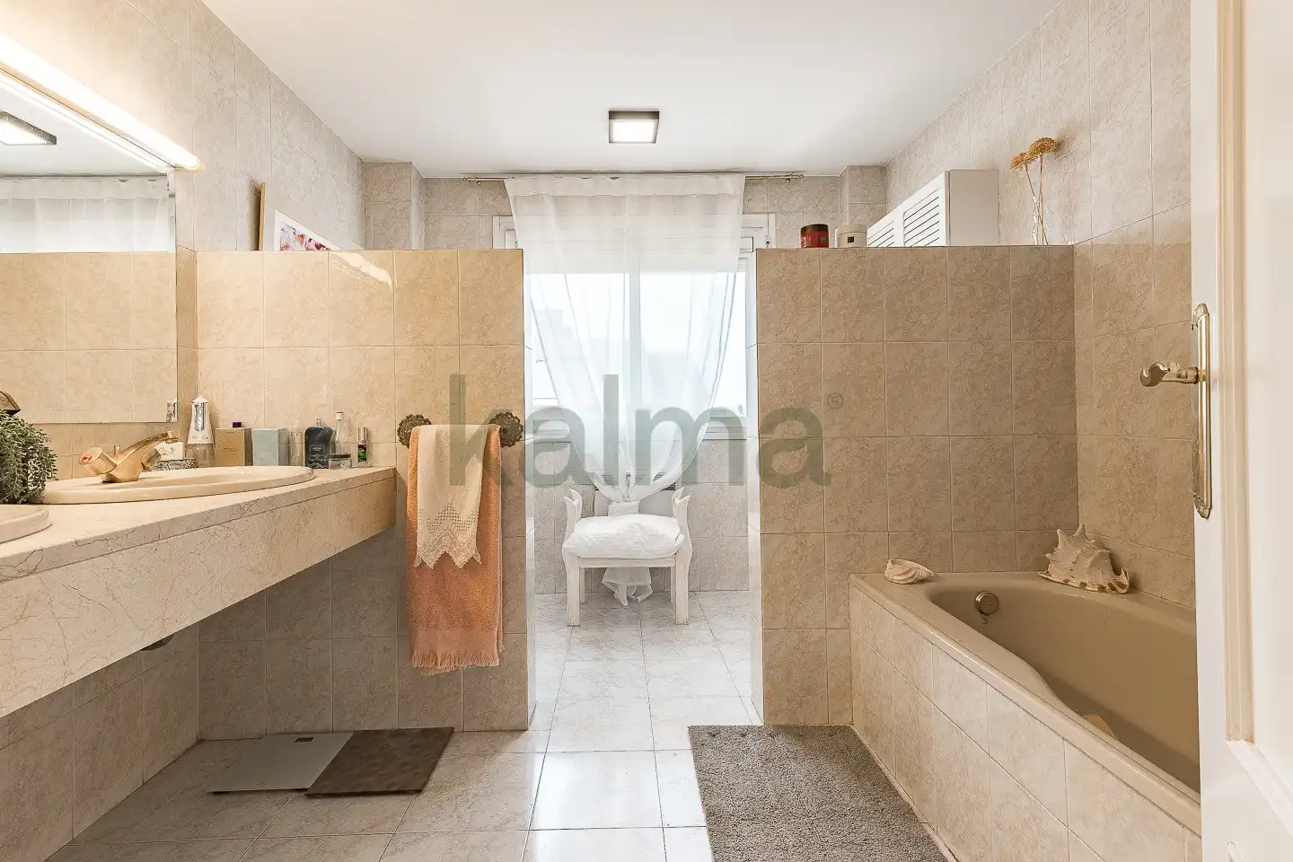 Casa adosada en venta en Calle Sierra de las Alpujarras, Las Matas - Peñascales