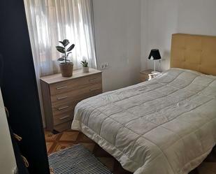 Bedroom of Flat to share in Cornellà de Llobregat  with Air Conditioner and Terrace