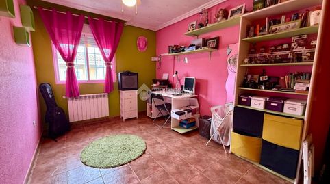 Foto 2 de Casa adosada en venta en Torrejón del Rey, Guadalajara