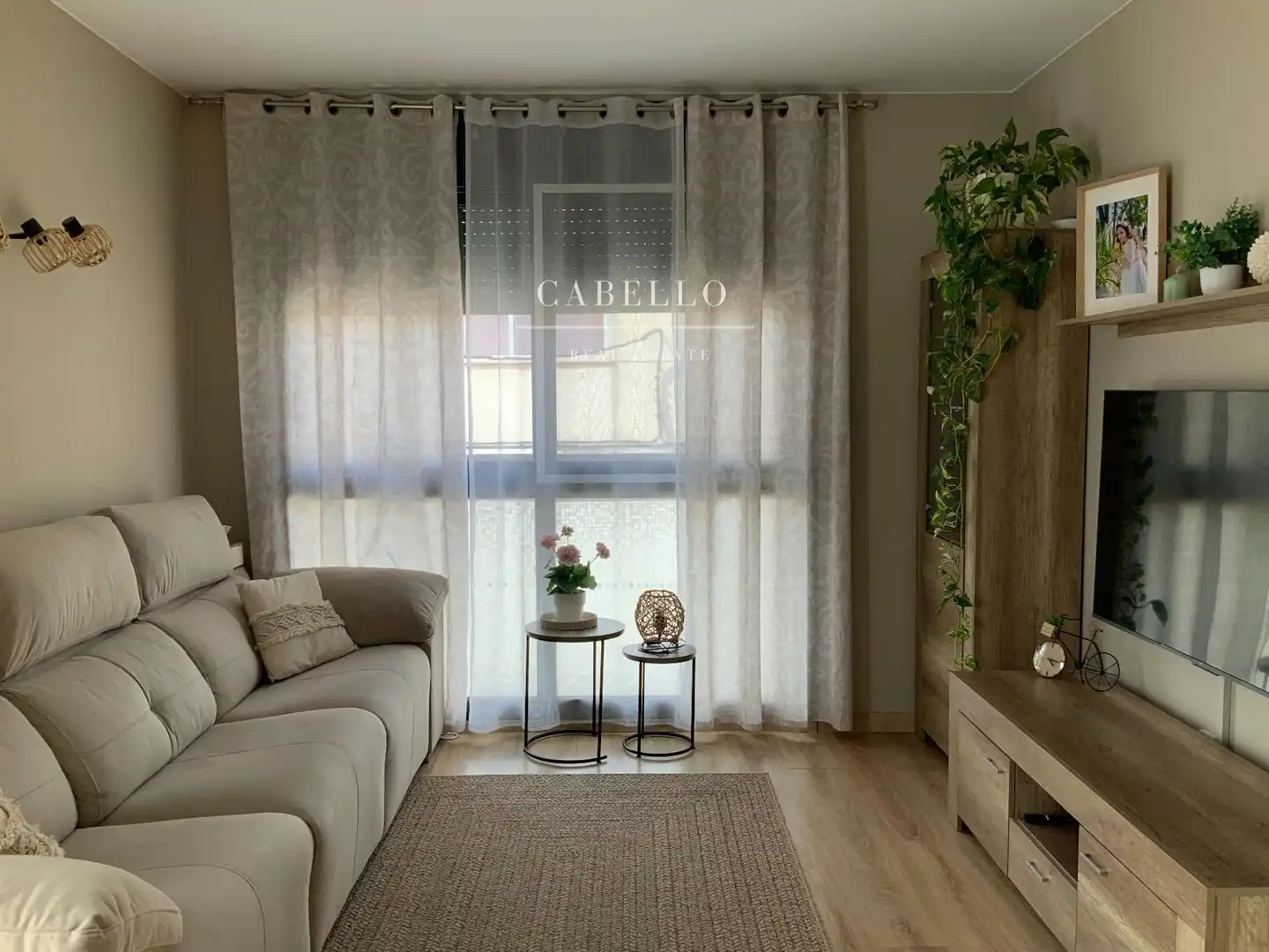 Living room of Flat for sale in Terrassa  with Air Conditioner, Heating and Parquet flooring