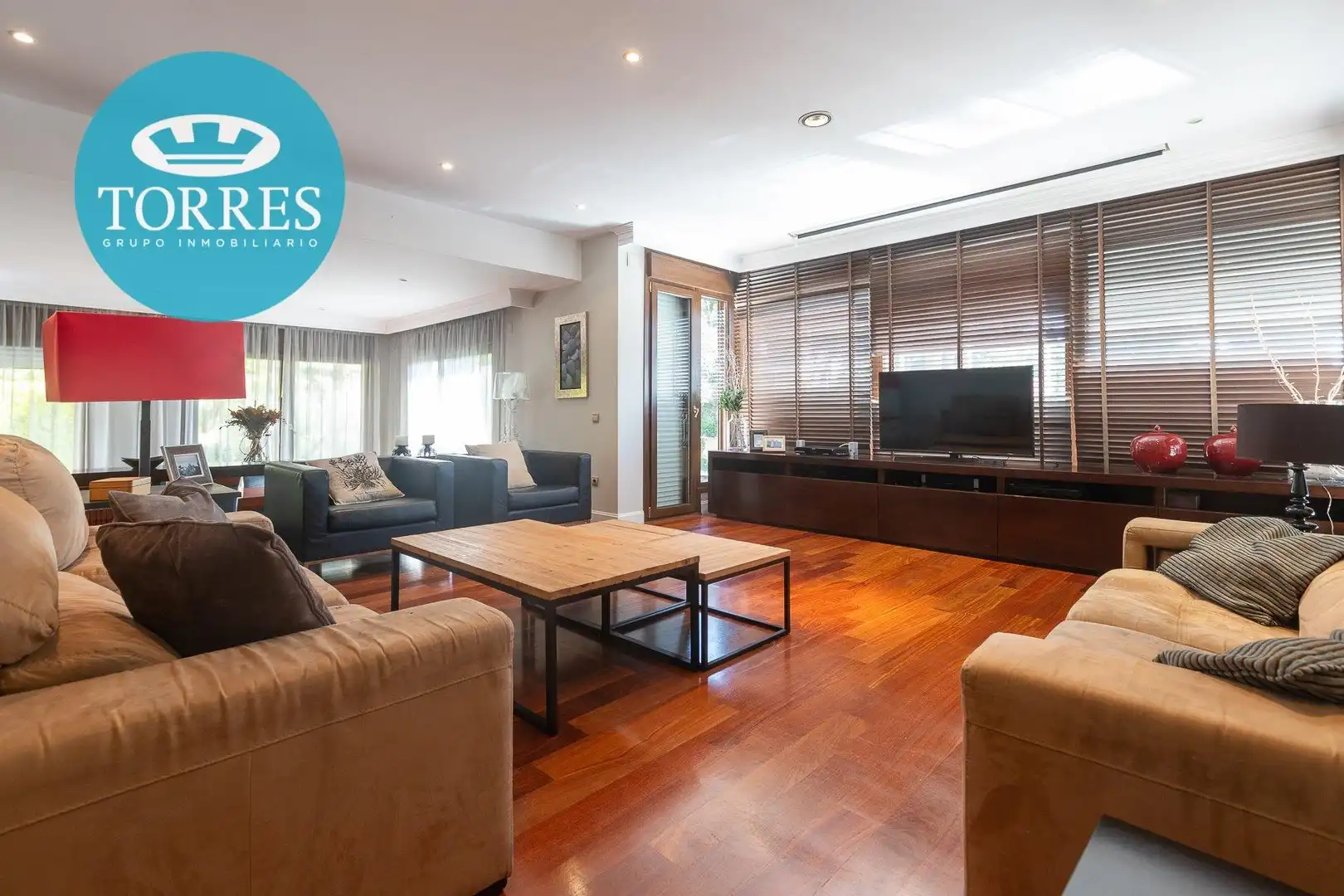 Sala de estar de Casa o chalet en venta en Málaga con Aire acondicionado, Calefacción y Jardín privado