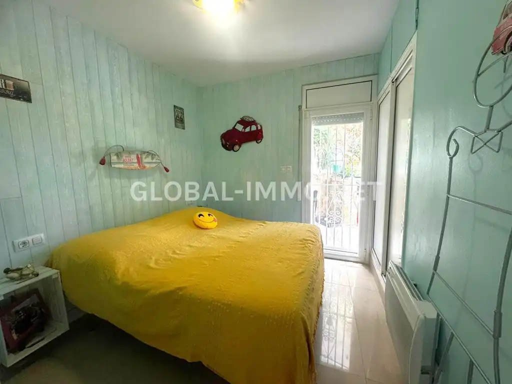 Villa con giardino in vendita a Carrer Foix, imagen 8