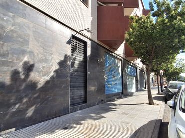 Gewerbefläche zum Verkauf in Calle Ciudad Jardín 47