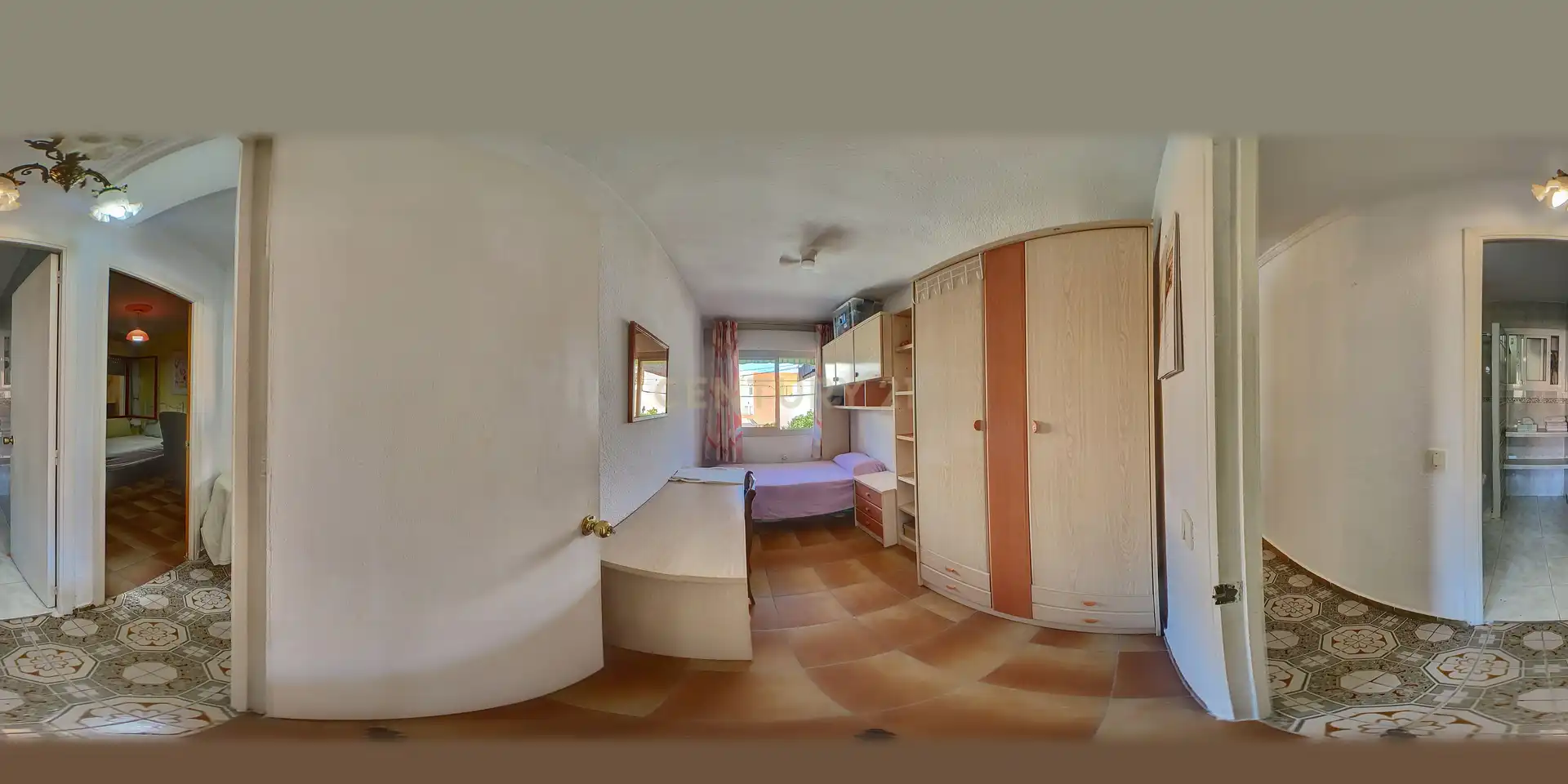 Dormitori de Apartament en venda en Benalmádena amb Balcó