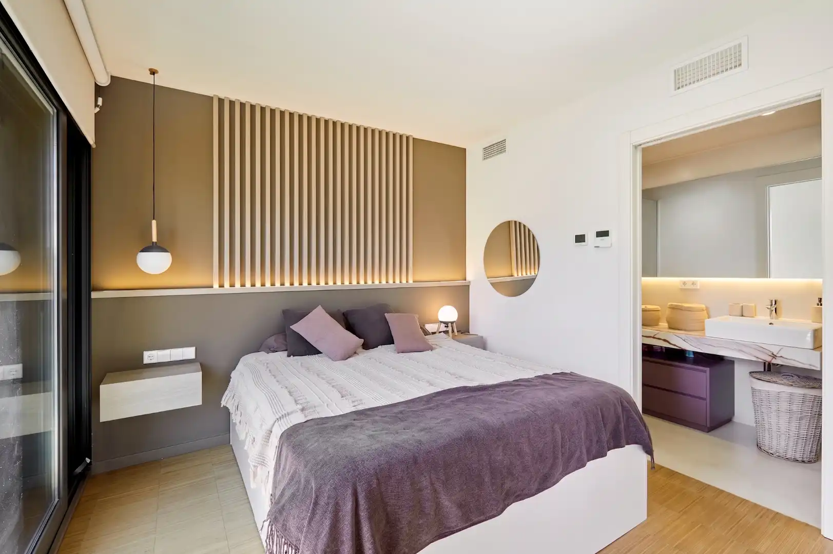 Habitación de Dúplex en venta en Barcelona con Aire acondicionado, Calefacción y Parquet