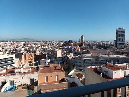 Vista exterior de Pis en venda en Benicarló amb Aire condicionat i Terrassa