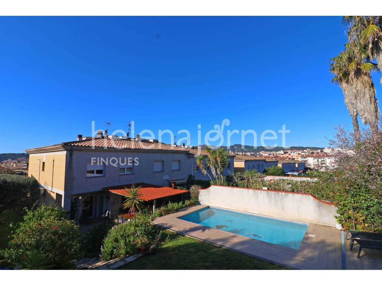 Vista exterior de Casa o xalet en venda en Sant Feliu de Guíxols amb Calefacció, Terrassa i Piscina