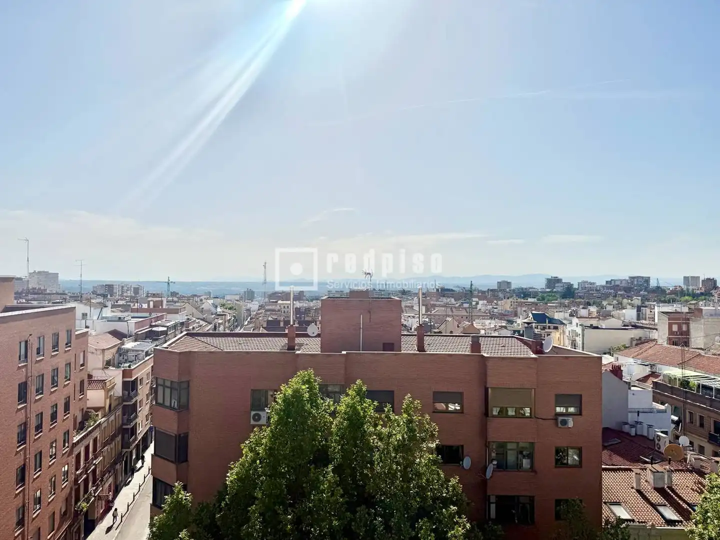Vista exterior de Pis en venda en Madrid amb Aire condicionat i Terrassa