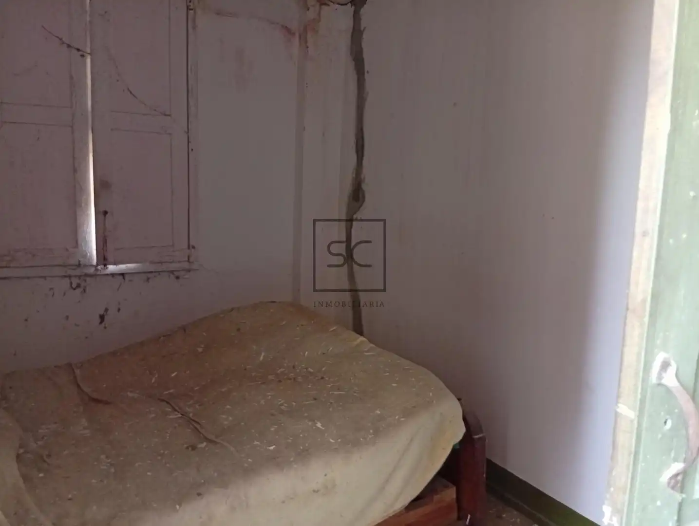 Dormitori de Casa adosada en venda en Cabanas amb Balcó