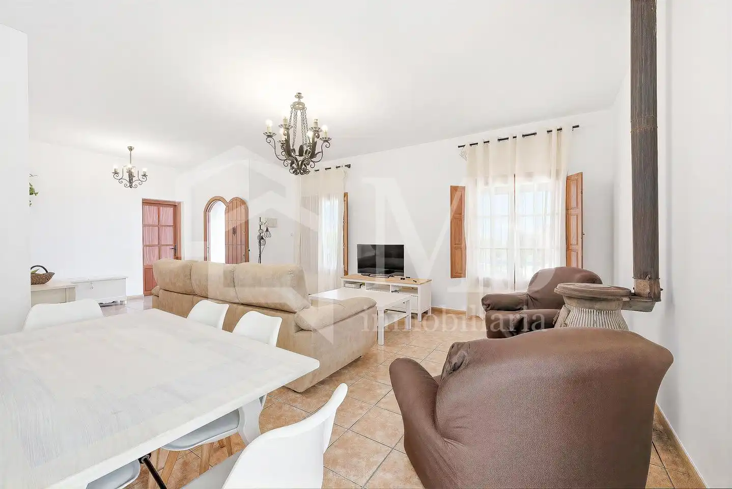 Wohnzimmer von Country house zum Verkauf in Vélez-Málaga mit Klimaanlage, Privatgarten und Terrasse