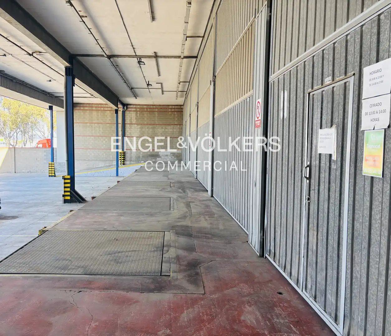 Industrial buildings for rent in El Prat de Llobregat