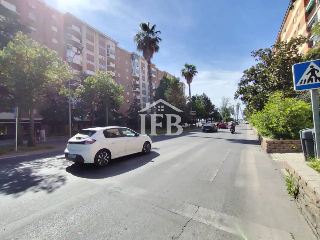 Vista exterior de Pis en venda en Badajoz amb Calefacció, Moblat i Balcó