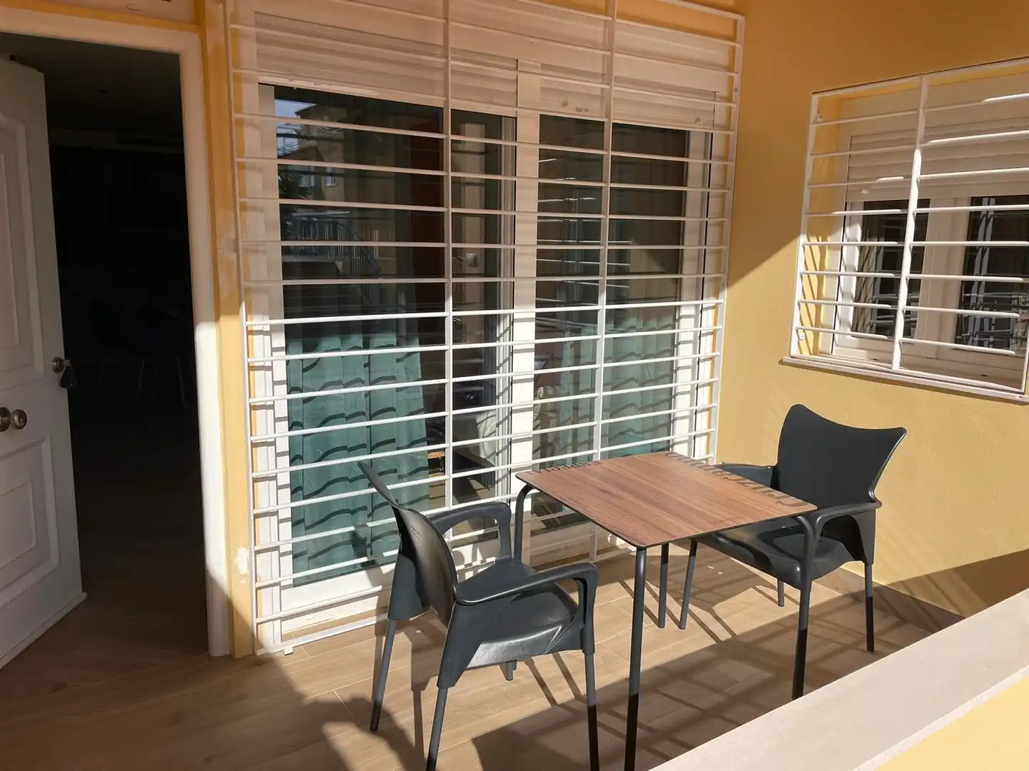 Apartamento con piscina en alquiler en Calle Vicente Blanch Picot 2