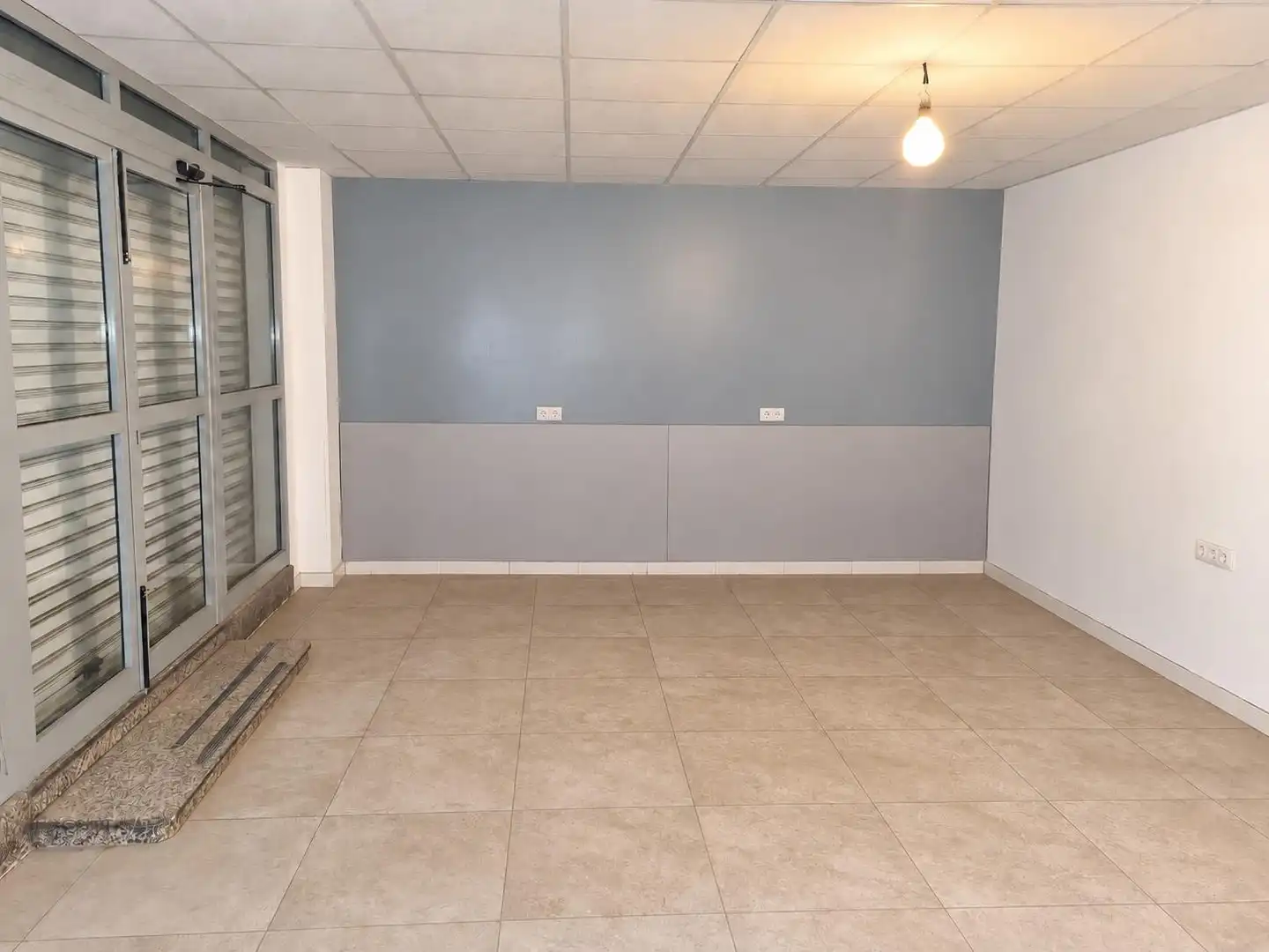 Business premises for sale in Sur