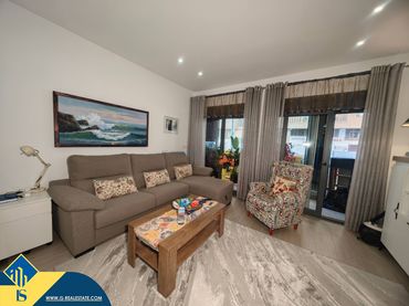 Appartement compact avec piscine à vendre à Playa del Cura