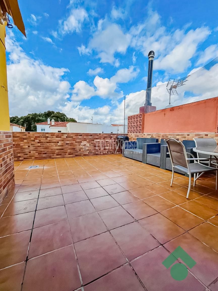 Terrace of Attic for sale in Algeciras  with Air Conditioner, Terrace and Furnished