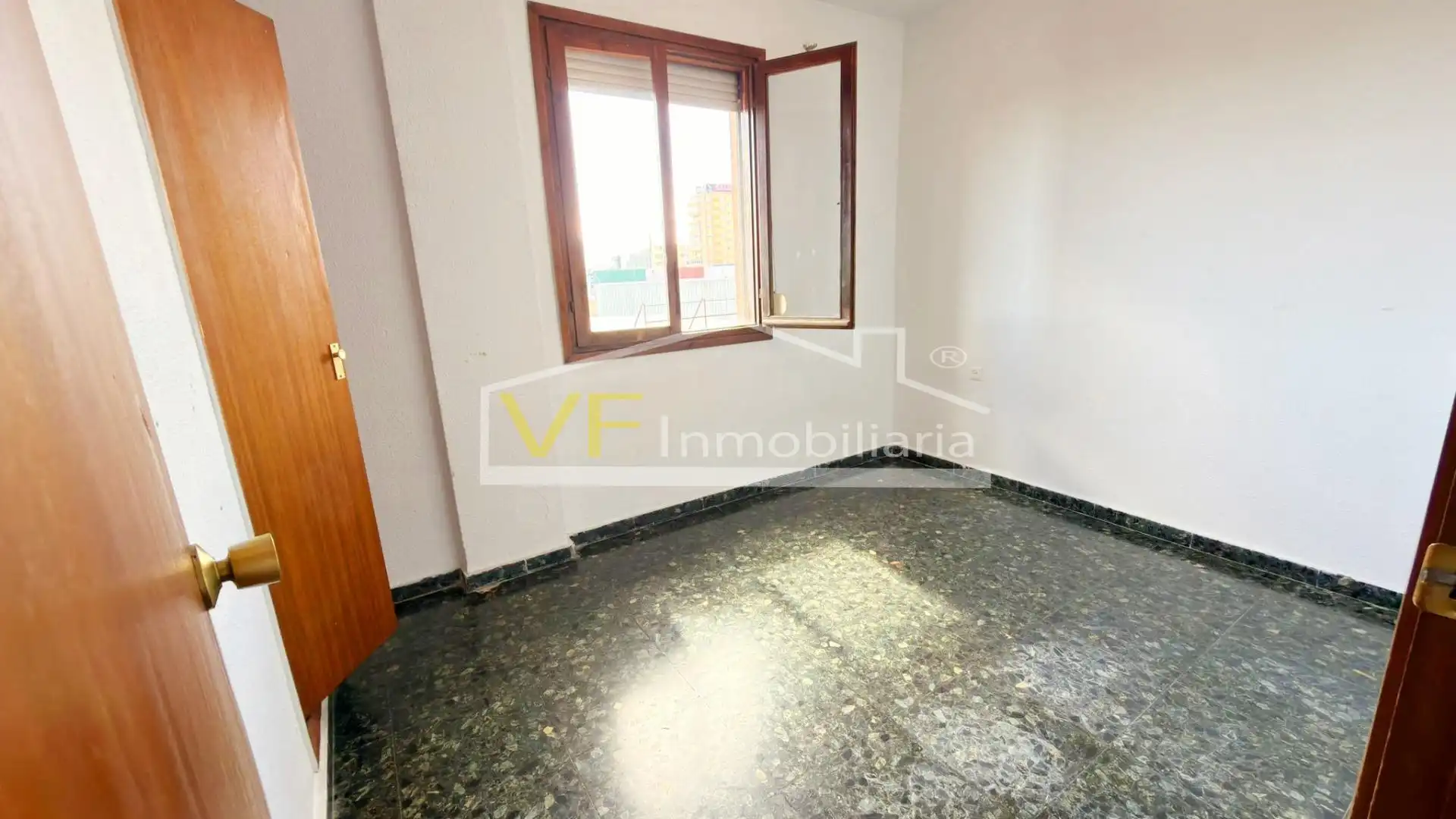 Bedroom of Flat for sale in Málaga  with Balcony and Community pool