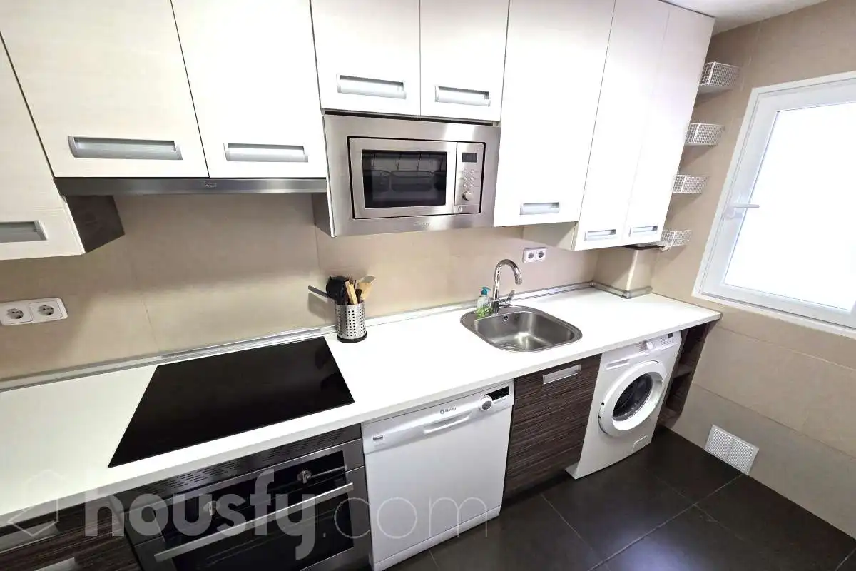 Küche von Wohnung zur Miete in Madrid mit Klimaanlage, Heizung und Möbliert