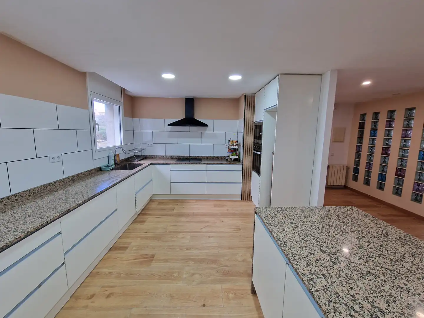 Piso con terraza en venta en Carrer de la Selva, imagen 46