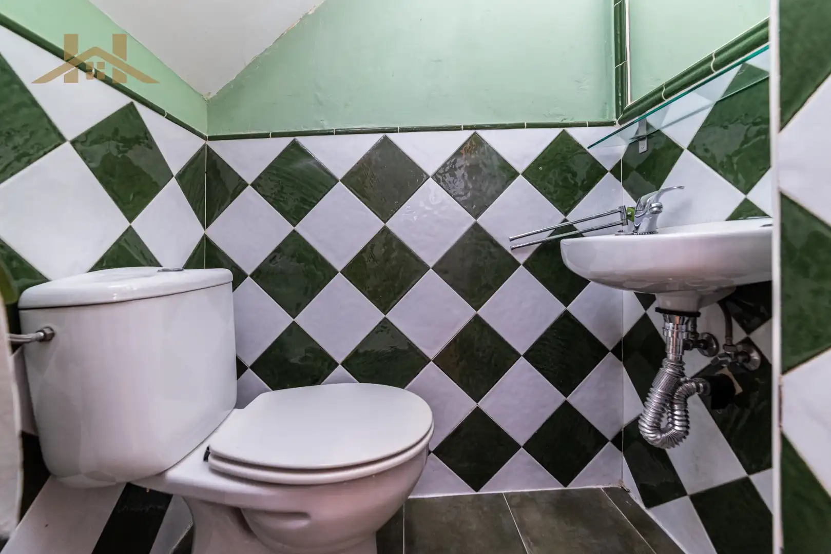 Baño de Casa adosada en venta en Colmenar Viejo con Calefacción, Trastero y Amueblado