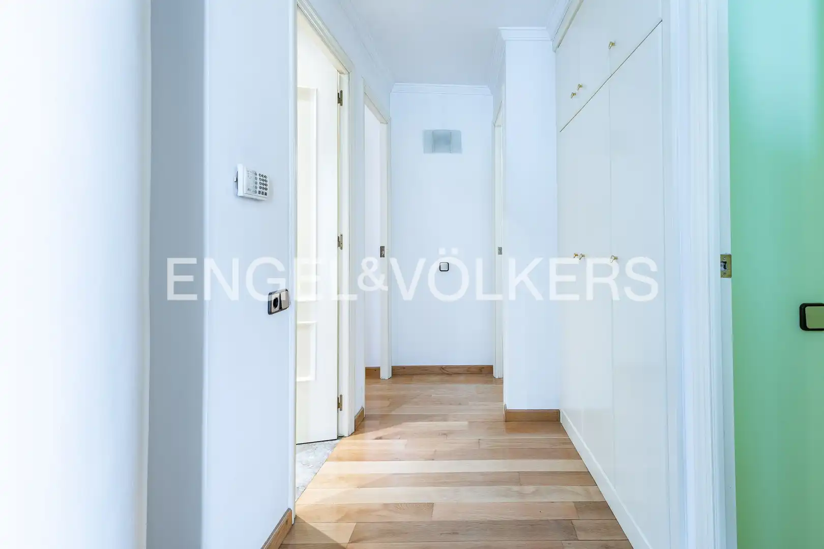 Piso en venta en Barcelona con Aire acondicionado, Calefacción y Terraza