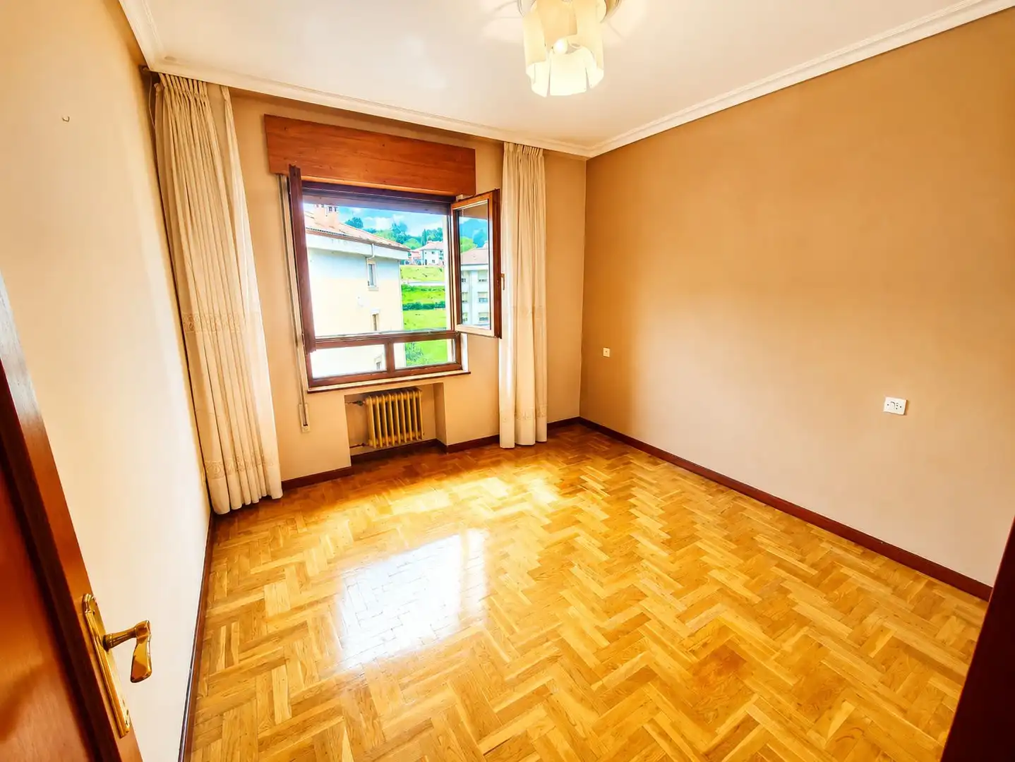 Bedroom of Flat for sale in Riosa  with Heating, Terrace and Storage room