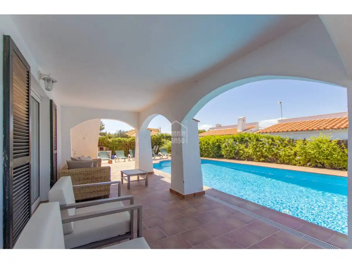 Houses for sale in Binibèquer