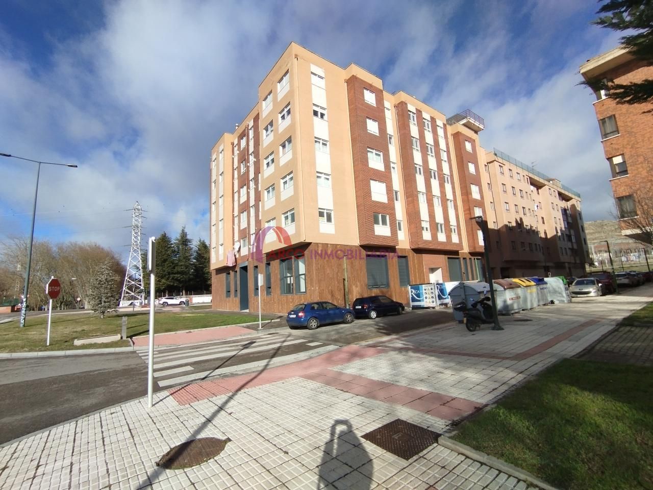 Vista exterior de Apartament en venda en Burgos Capital amb Calefacció, Parquet i Traster