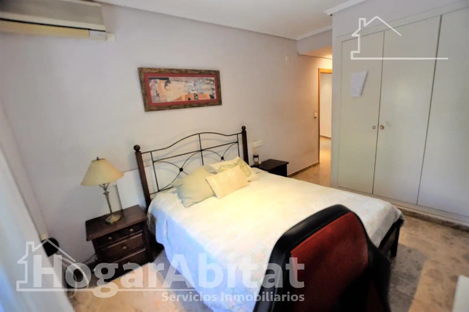 Schlafzimmer von Wohnung zum Verkauf in Valencia mit Klimaanlage, Heizung und Terrasse