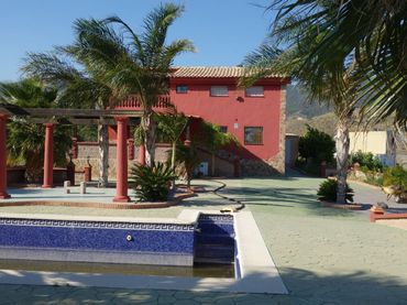Maison rustique avec piscine à vendre à Los Tablones - La Garnatilla