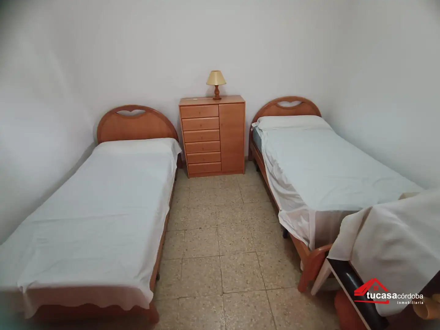 Dormitori de Casa o xalet en venda en Córdoba amb Terrassa i Traster