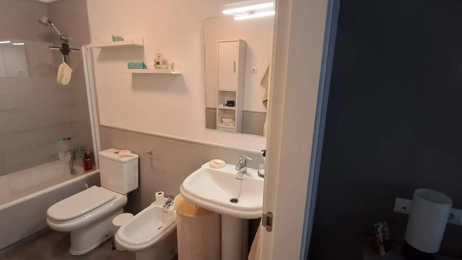Bany de Apartament de lloguer en Mijas amb Aire condicionat, Calefacció i Terrassa