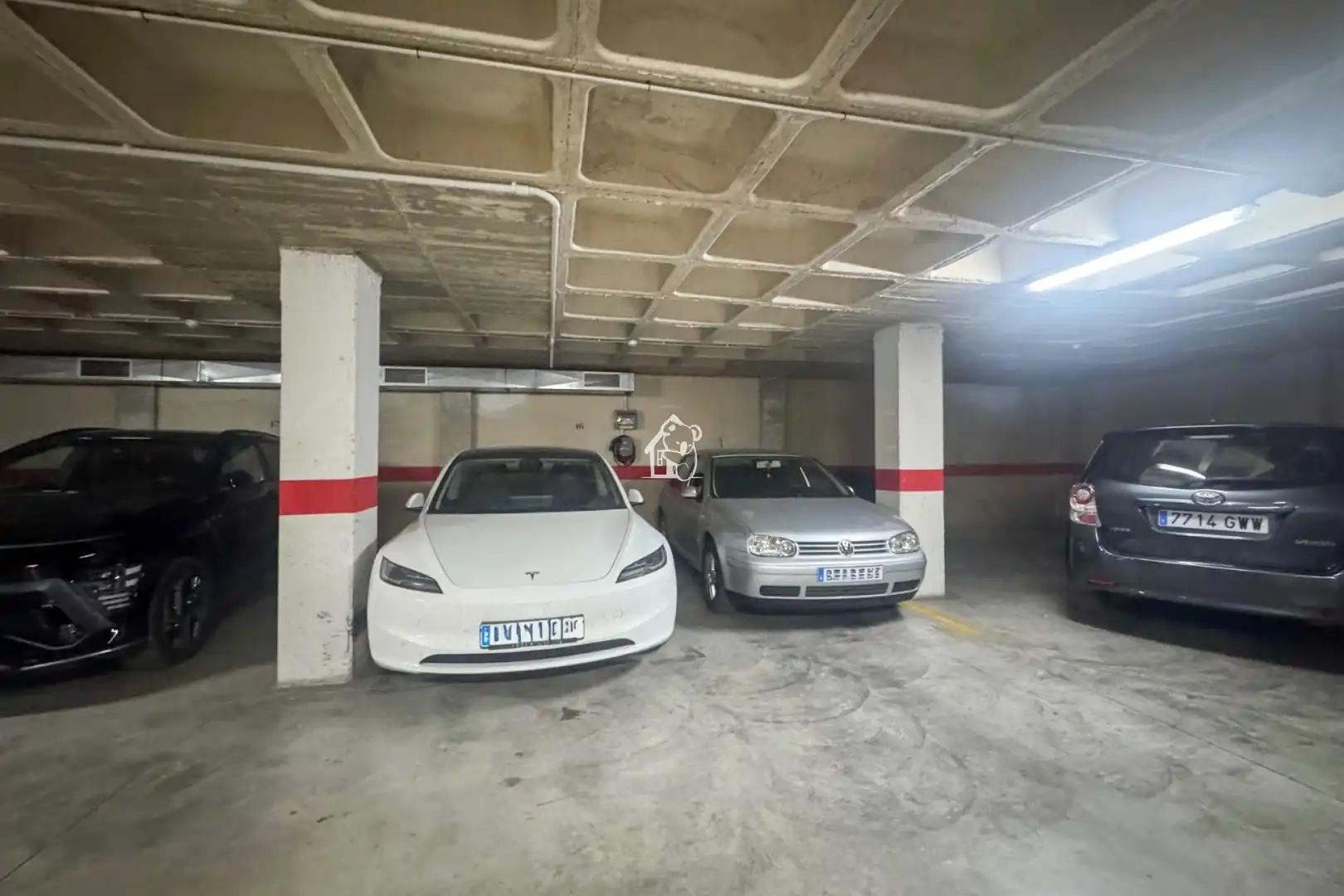 Parking de Apartamento en venta en Elche / Elx con Aire acondicionado, Terraza y Amueblado