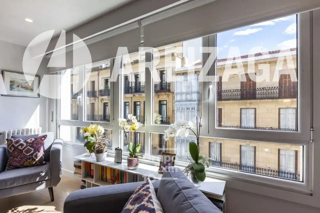 Piso en venta en Bergara Kalea, Área Romántica